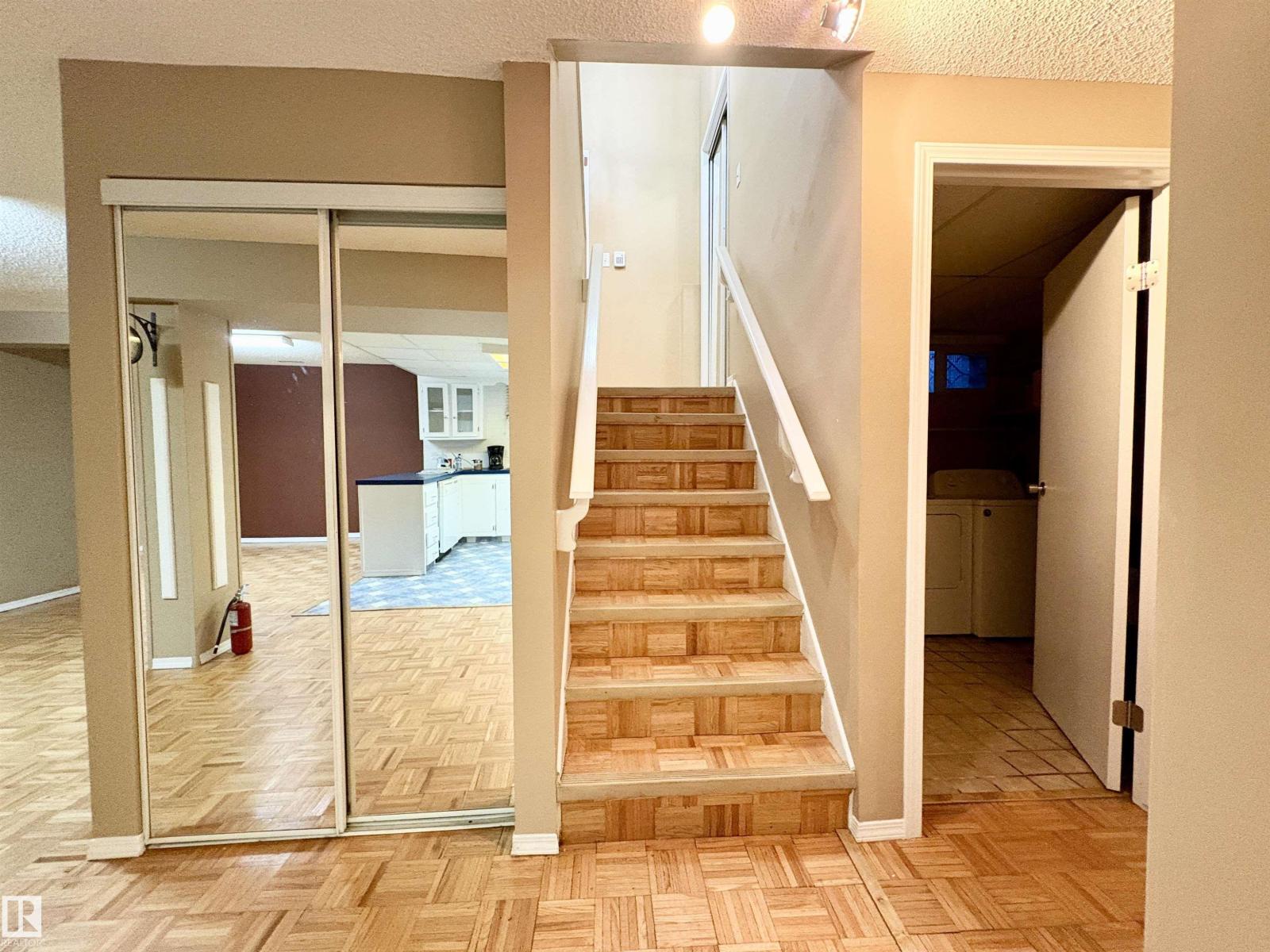 11920 45 ST NW, Edmonton