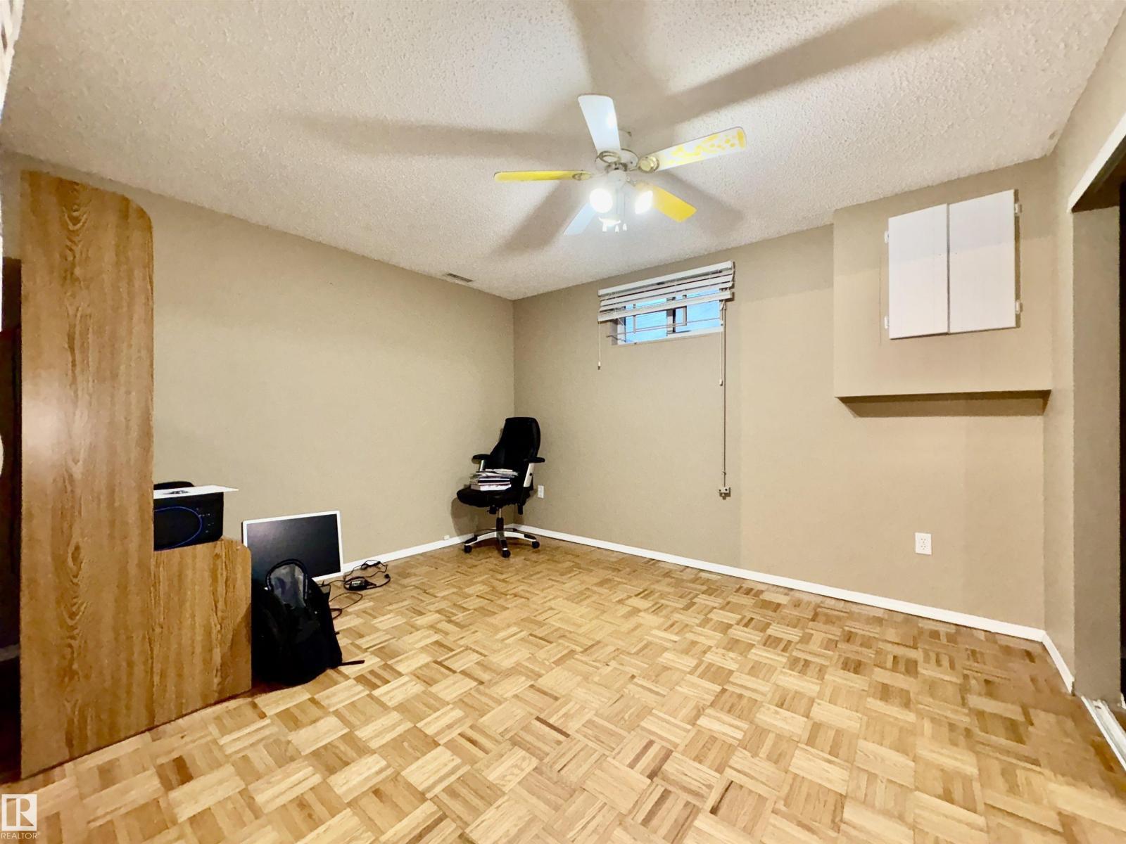 11920 45 ST NW, Edmonton