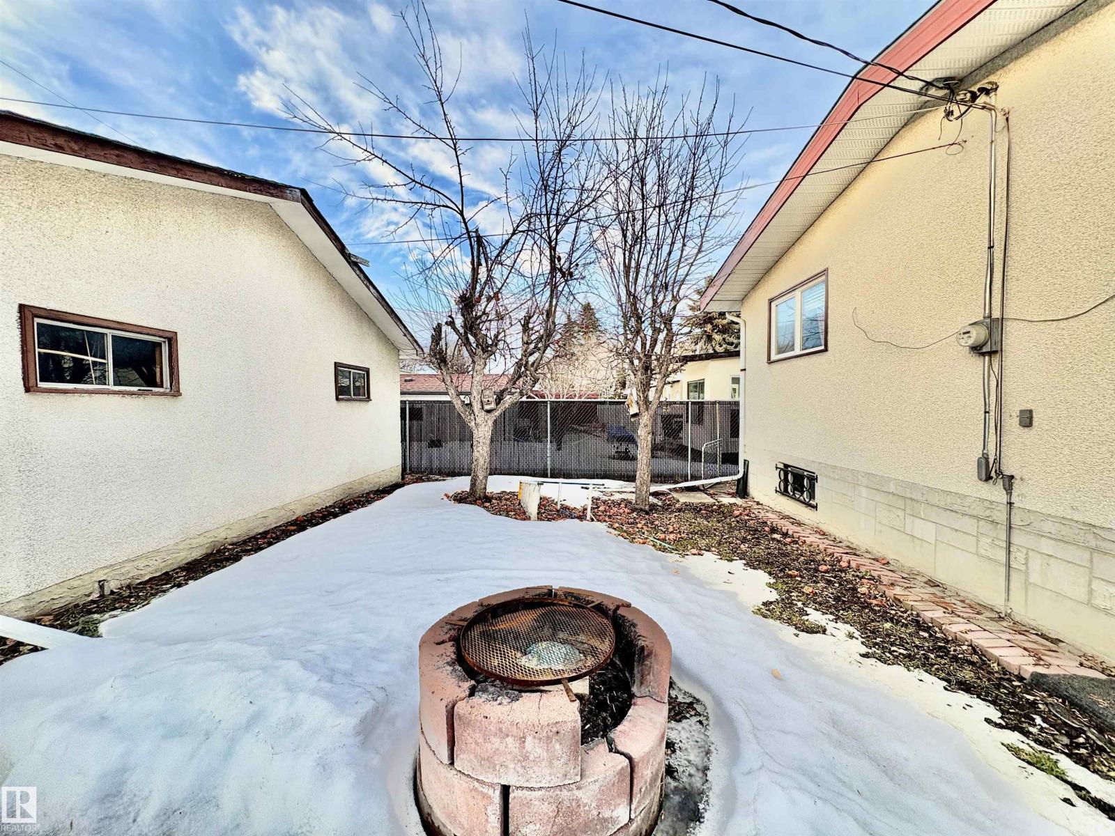 11920 45 ST NW, Edmonton