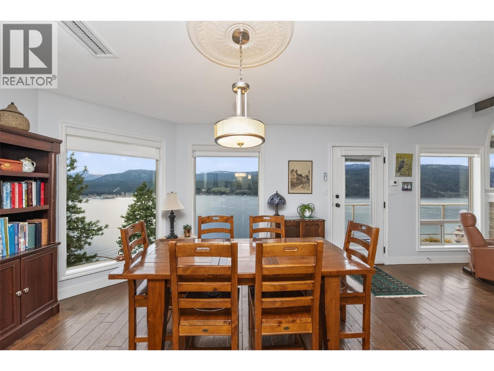 33 83 Peregrine Way, Vernon