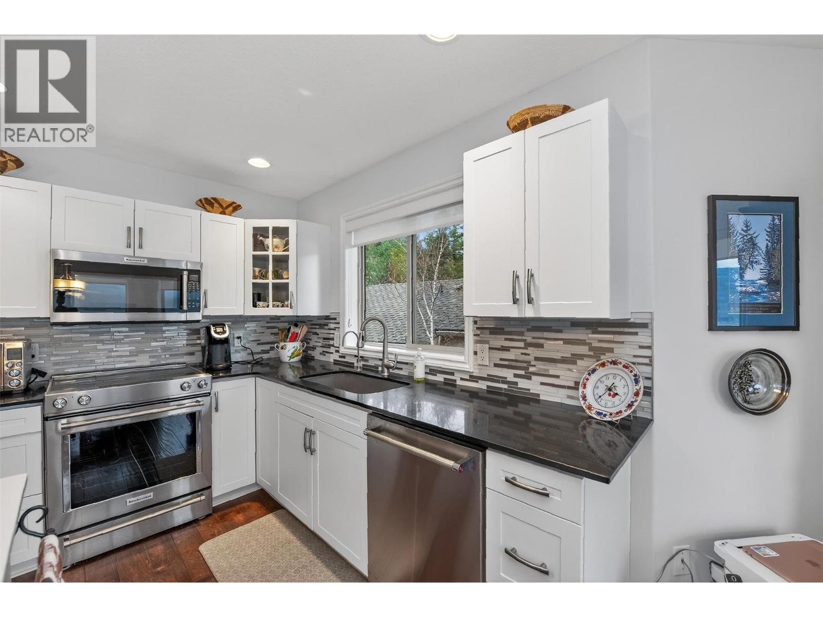 33 83 Peregrine Way, Vernon