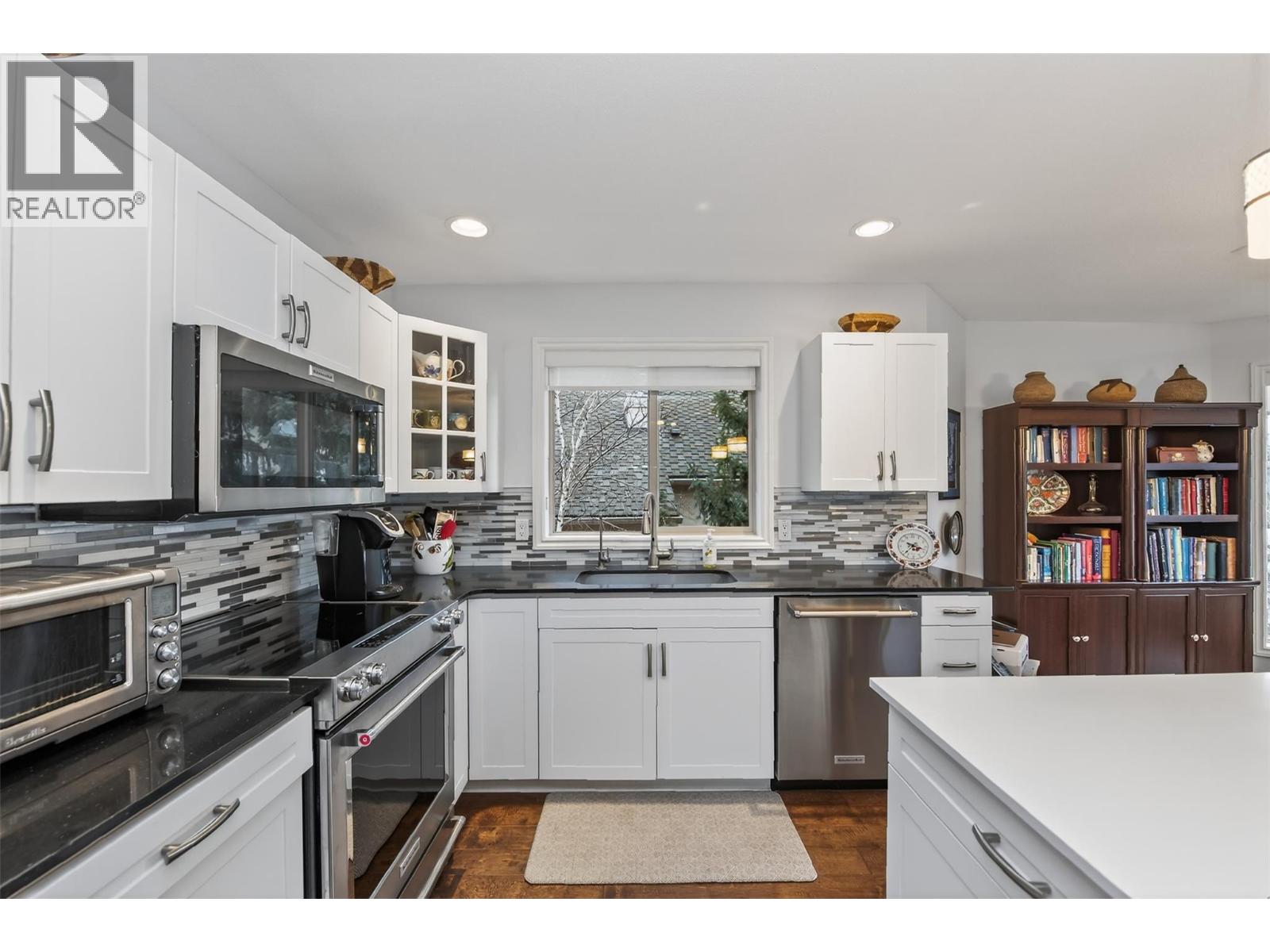 33 83 Peregrine Way, Vernon