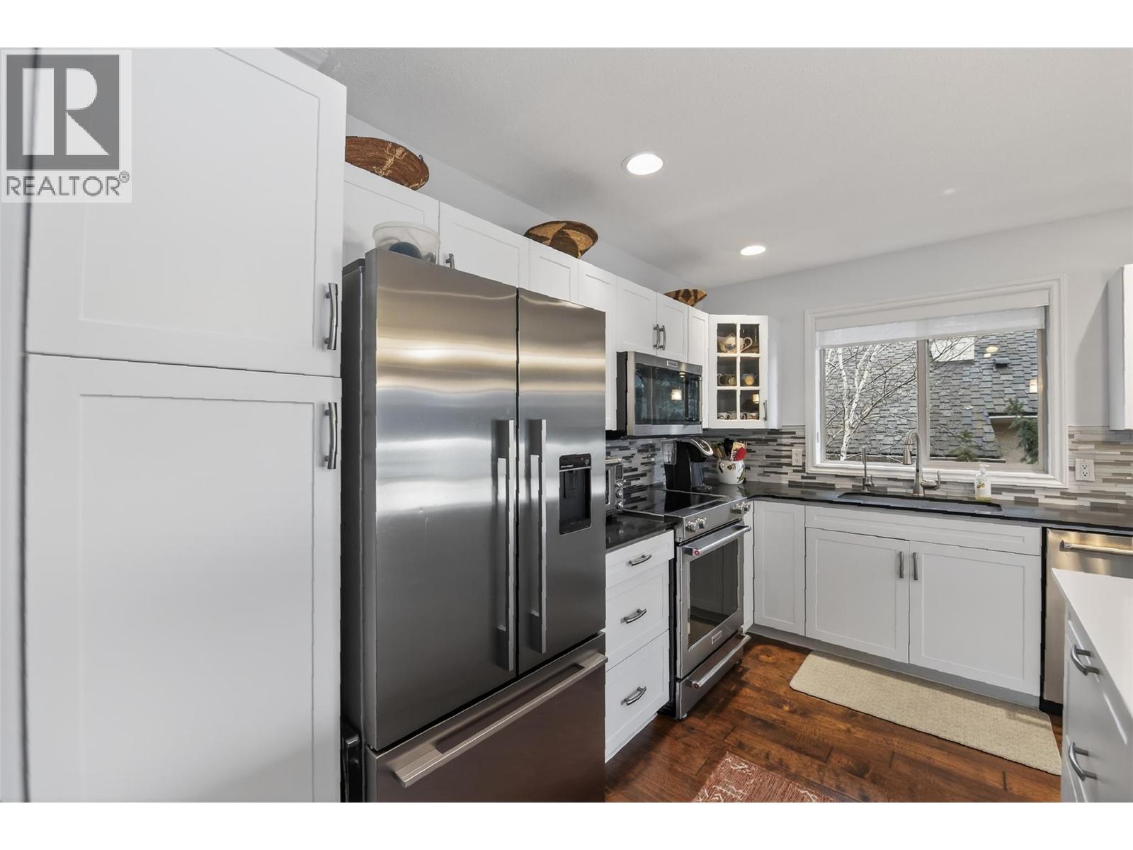 33 83 Peregrine Way, Vernon