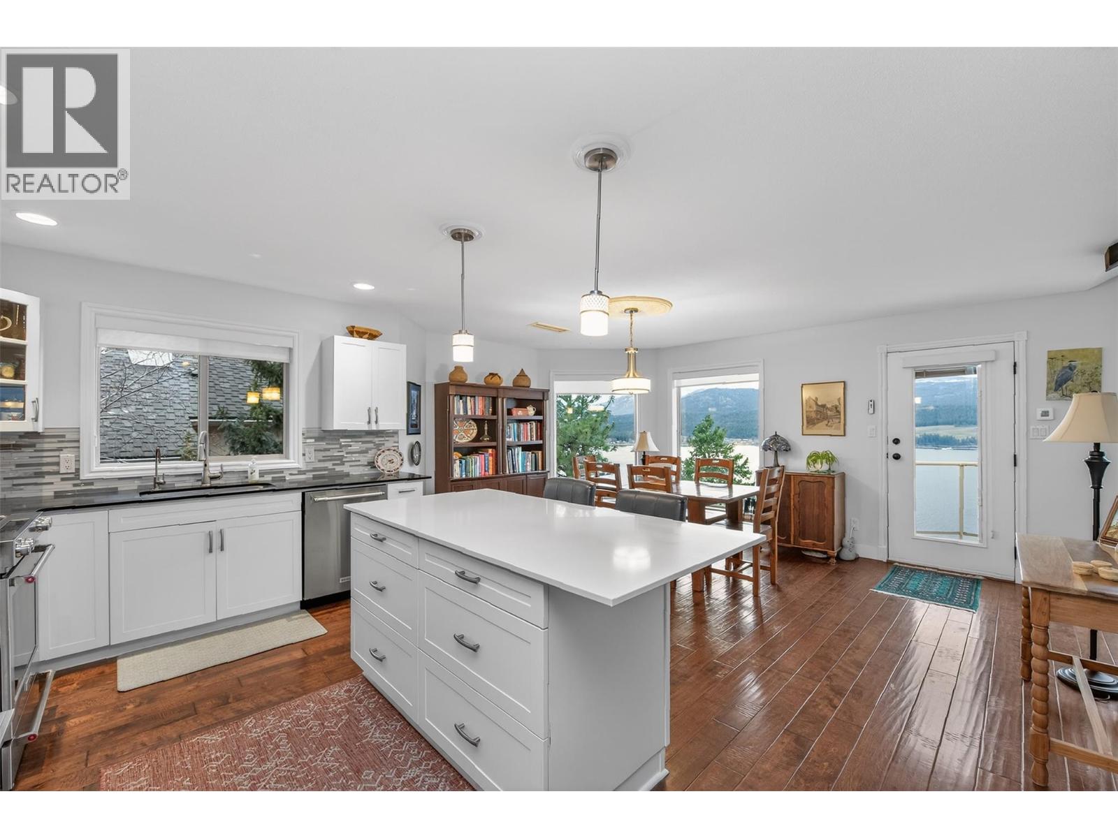 33 83 Peregrine Way, Vernon