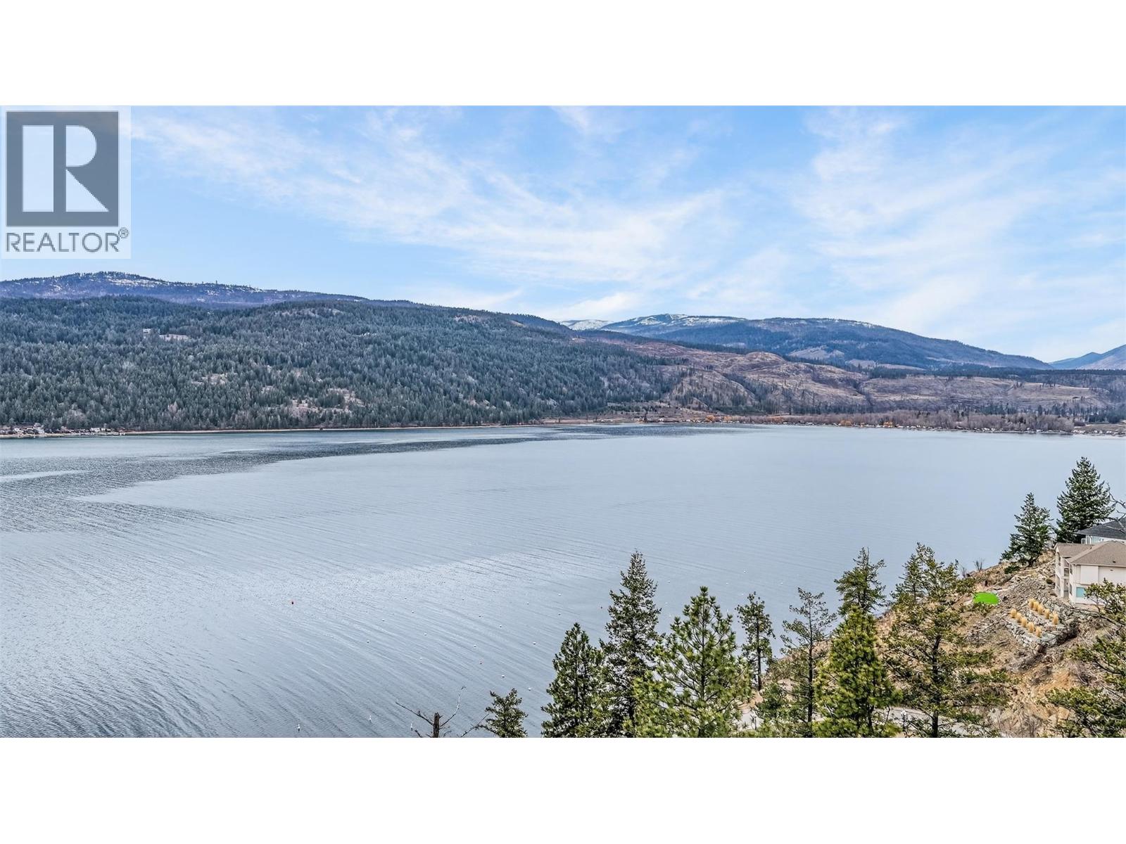 33 83 Peregrine Way, Vernon