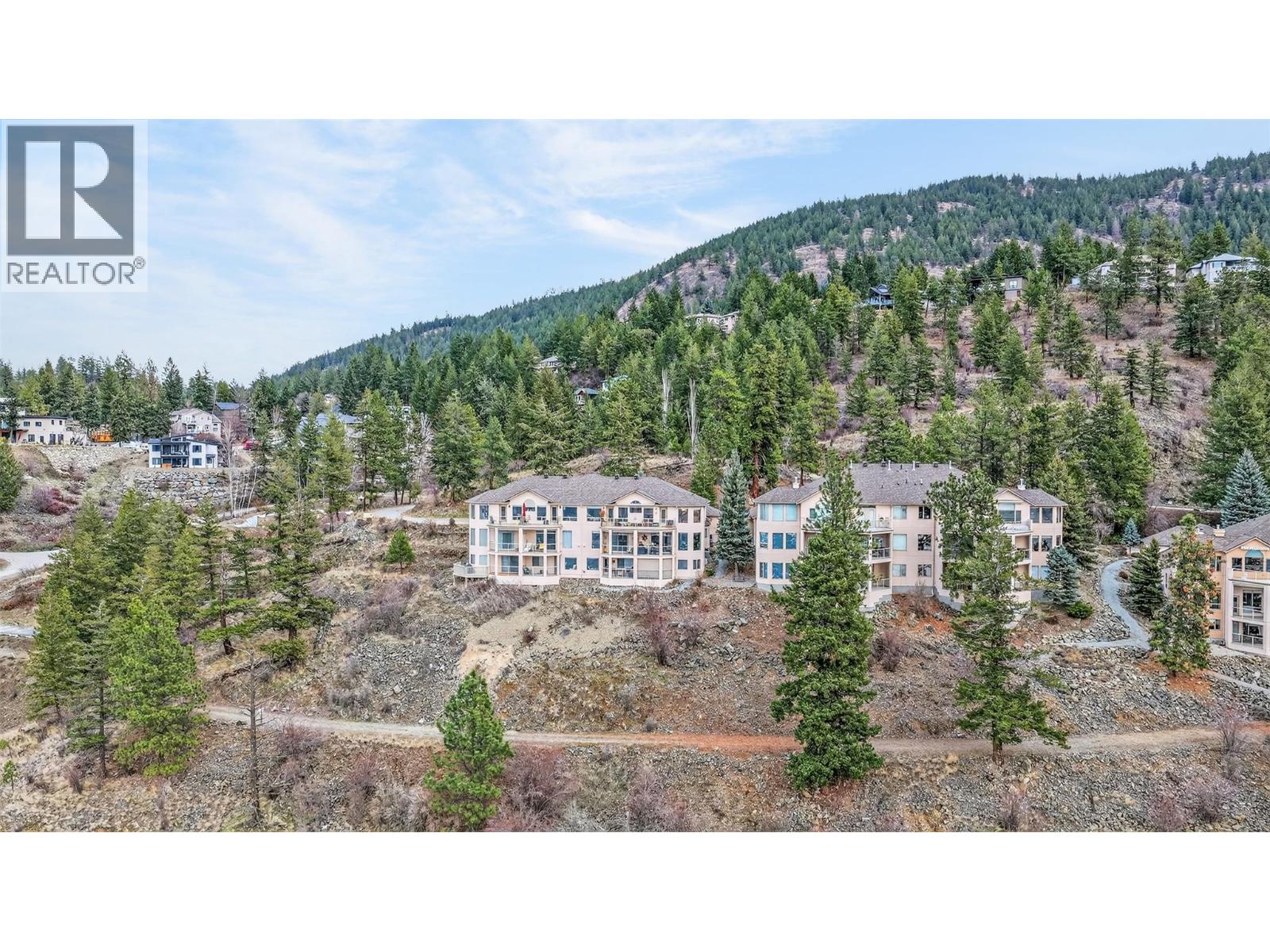 33 83 Peregrine Way, Vernon