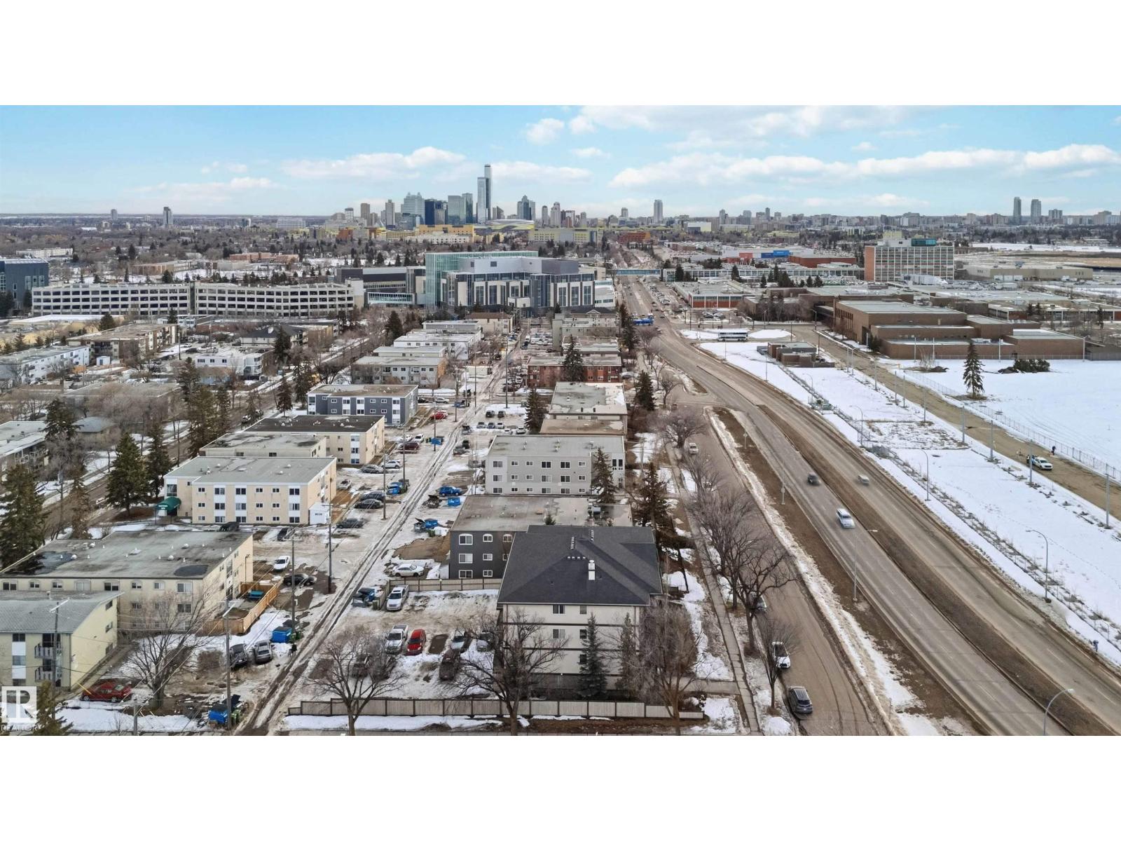 #104 11935 106 ST NW, Edmonton