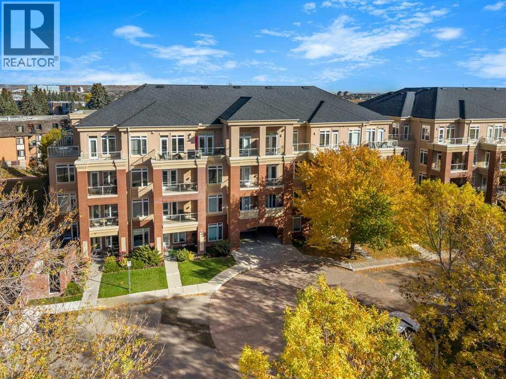 Single Family House for Sale in   Hemlock Crescent SW Spruce Cliff Calgary 