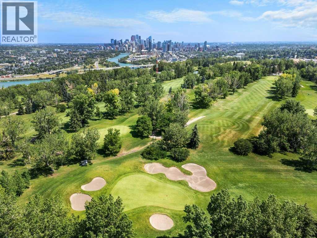 Single Family House for Sale in   Hemlock Crescent SW Spruce Cliff Calgary 