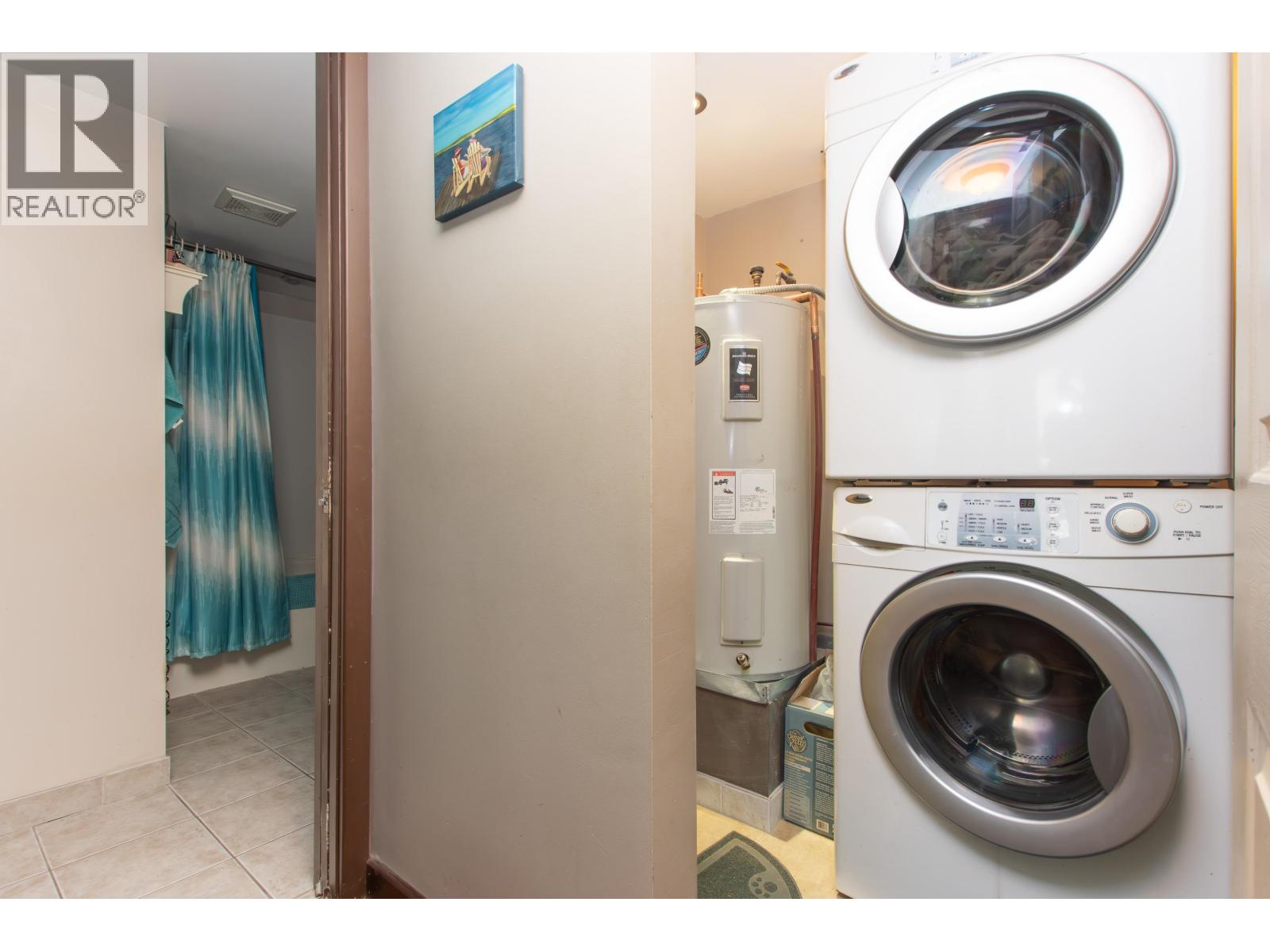 25 38175 WESTWAY AVENUE, Squamish