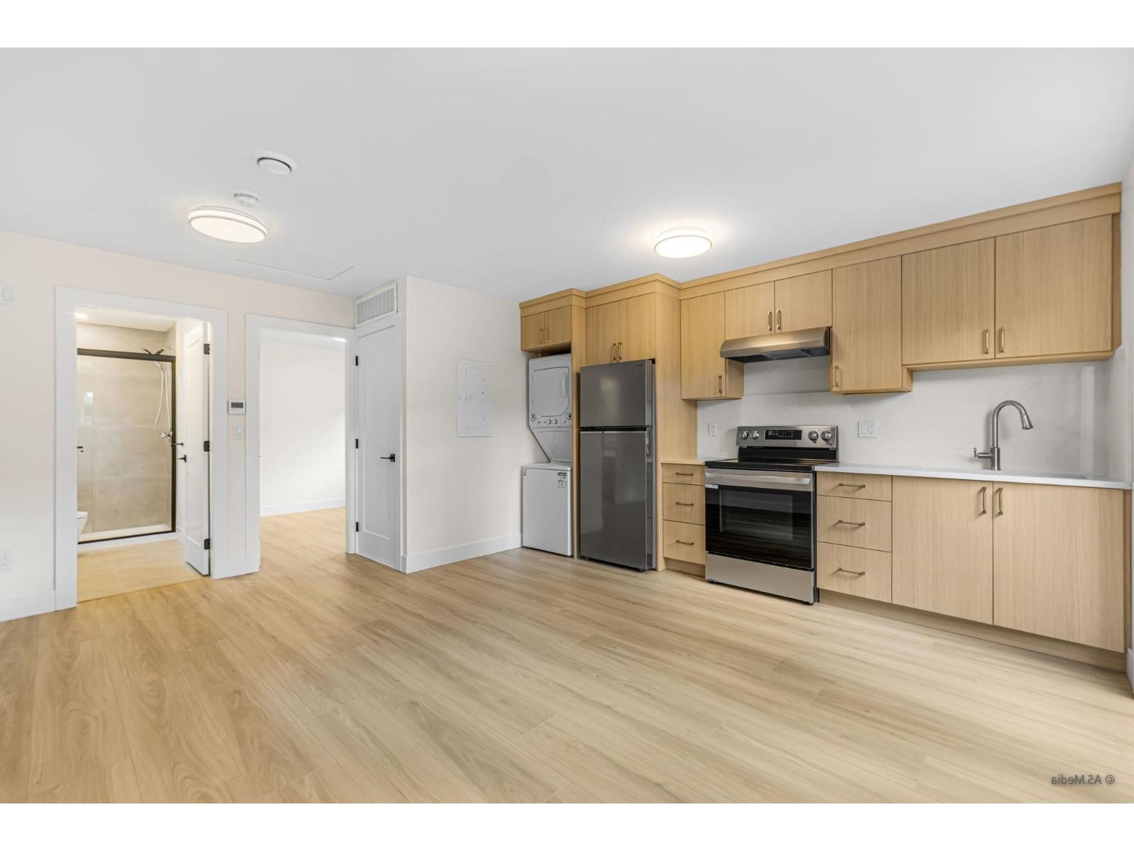 8237 110 Street, Delta