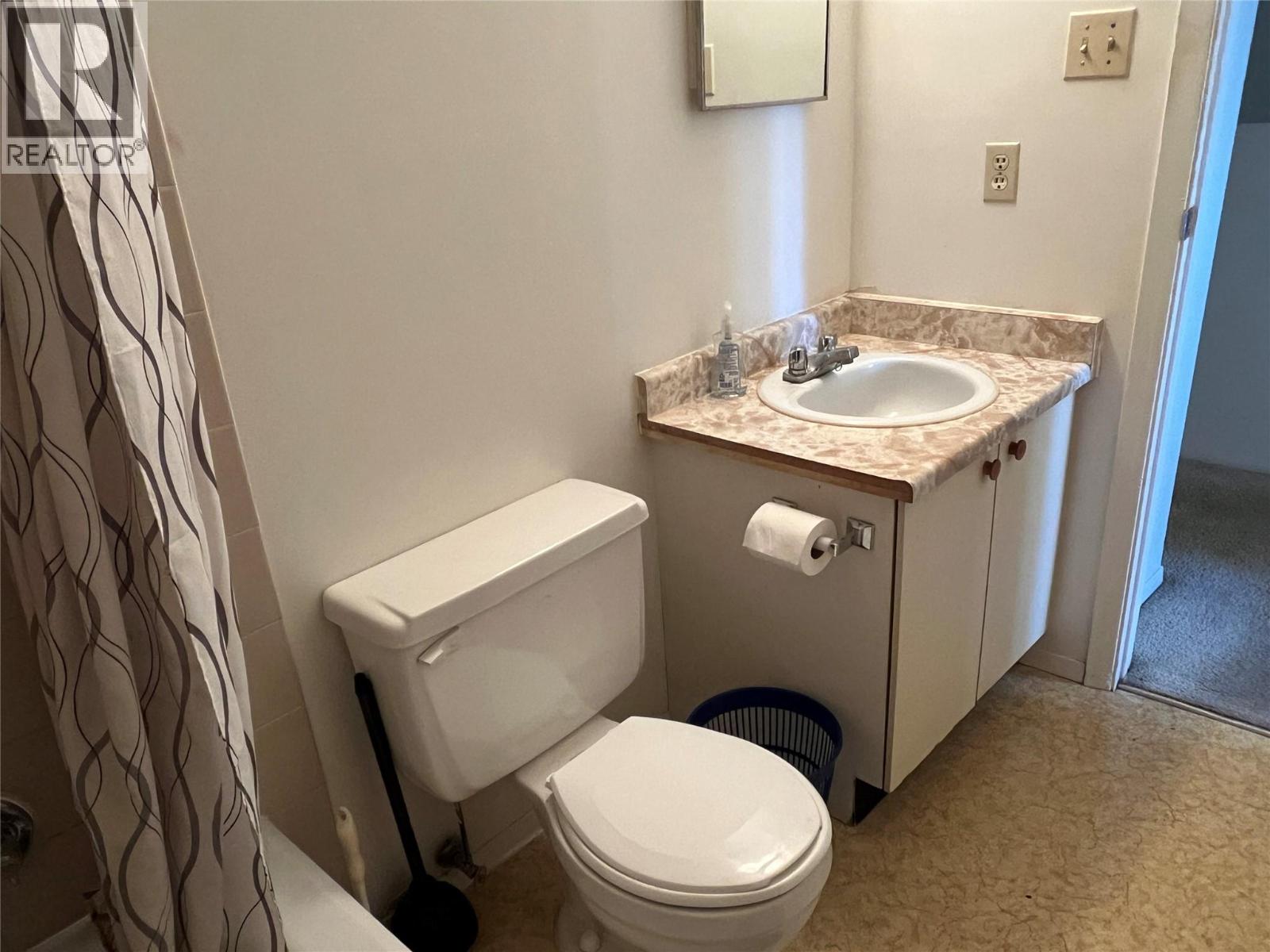 242 Spieker Avenue, Tumbler Ridge