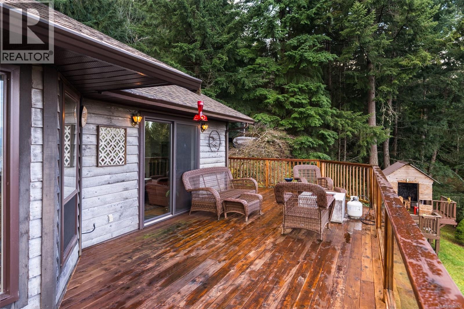 1691 Strathcona Heights Rd, Shawnigan Lake