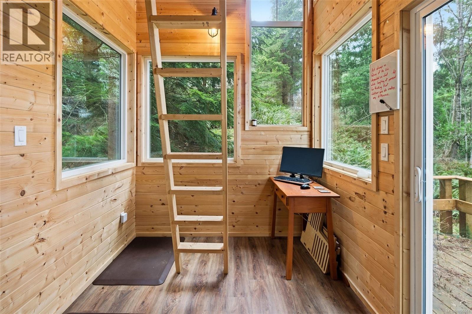 1691 Strathcona Heights Rd, Shawnigan Lake