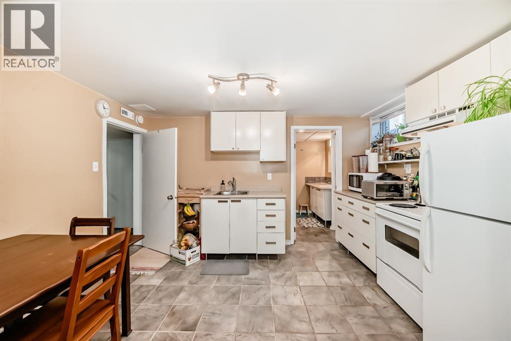 Single Family House Bungalow for Sale in  Winslow Crescent SW Westgate Calgary 