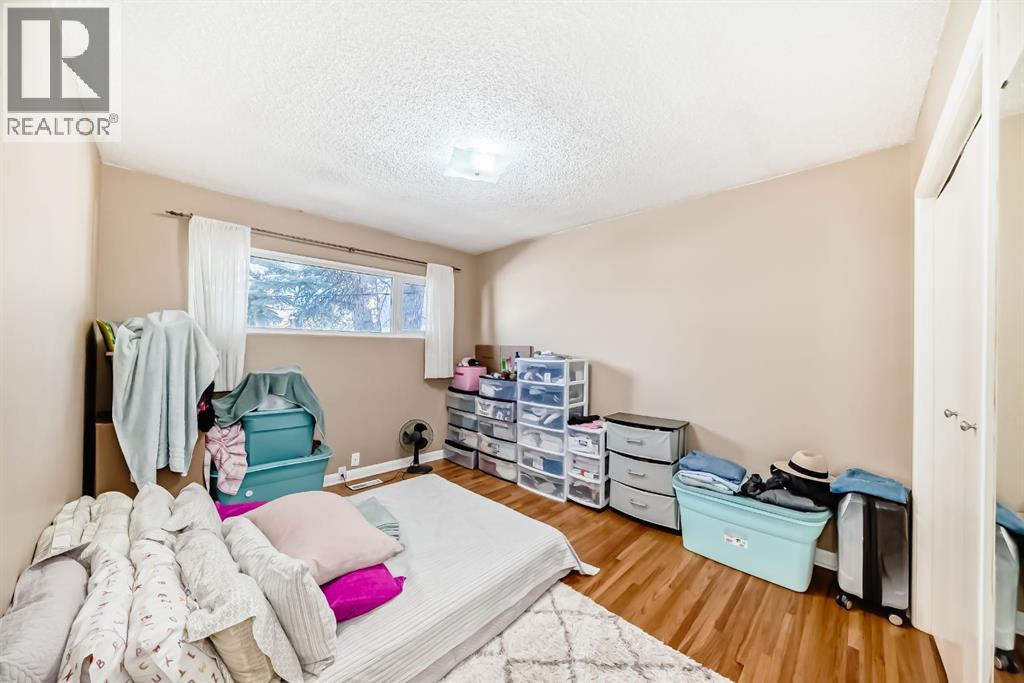 Single Family House Bungalow for Sale in  Winslow Crescent SW Westgate Calgary 