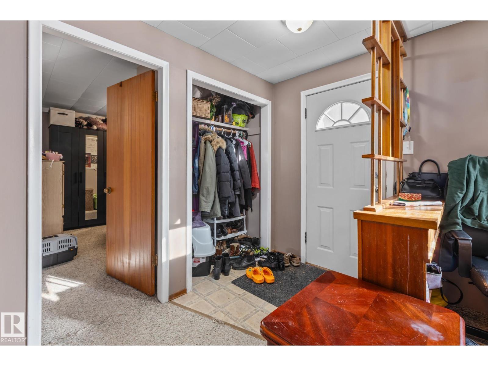 11926/11928 56 ST NW, Edmonton