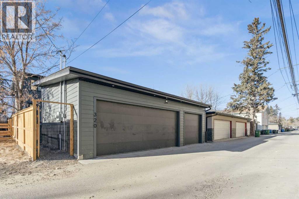 Single Family House for Sale in   Street NW Hillhurst Calgary 