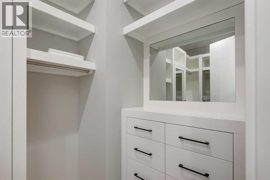 Single Family House for Sale in   Street SW Shaganappi Calgary 