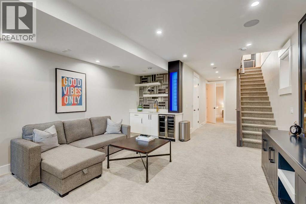 Single Family House for Sale in   Street SW Shaganappi Calgary 