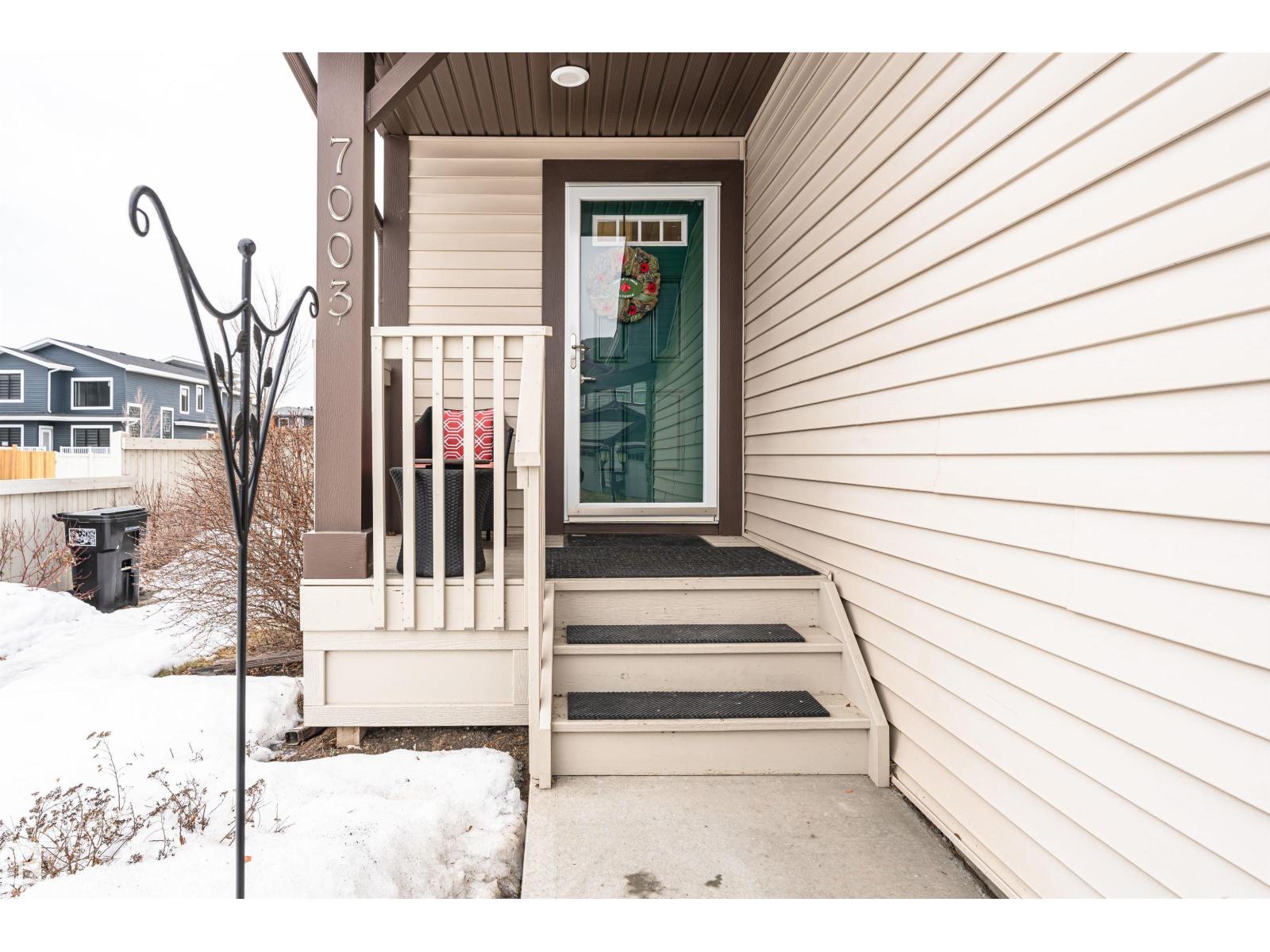 7003 174 AV NW NW, Edmonton