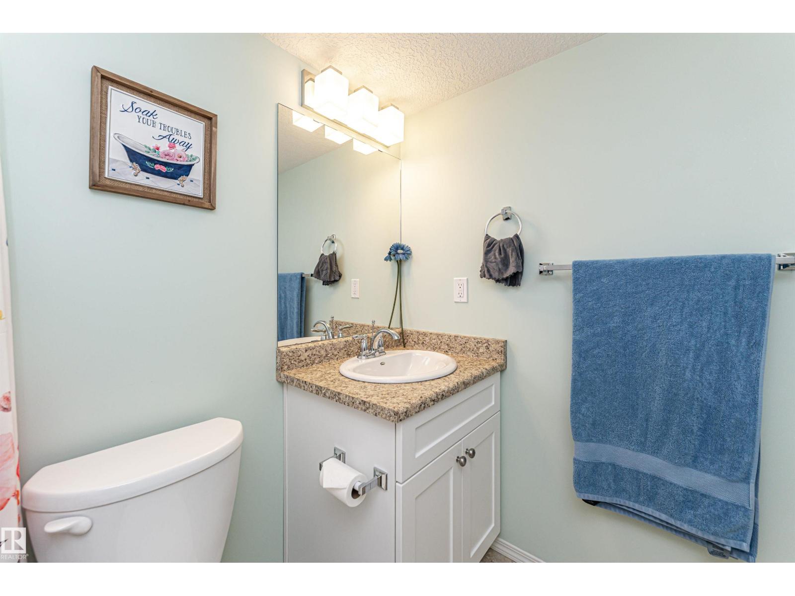 7003 174 AV NW NW, Edmonton