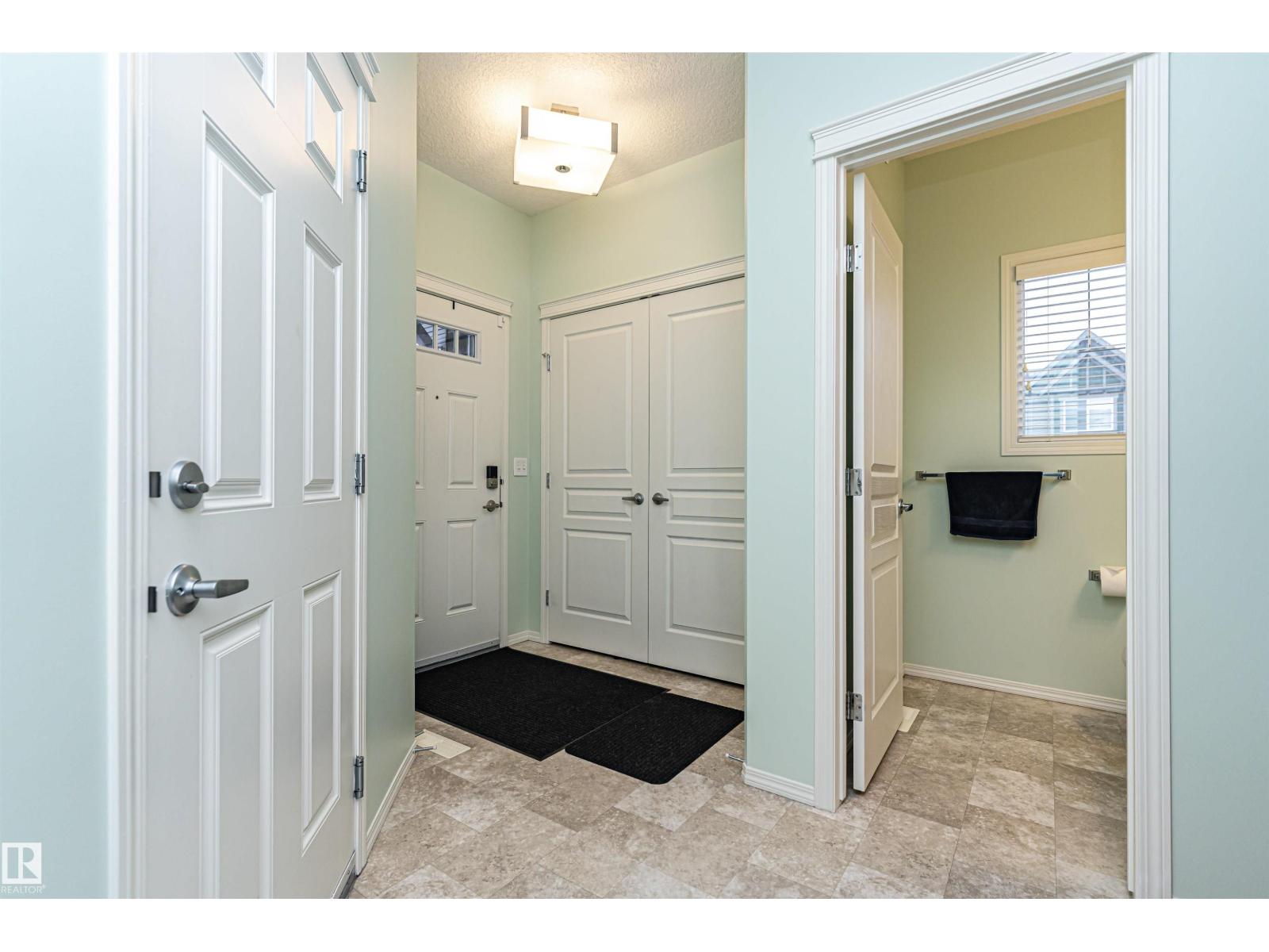 7003 174 AV NW NW, Edmonton