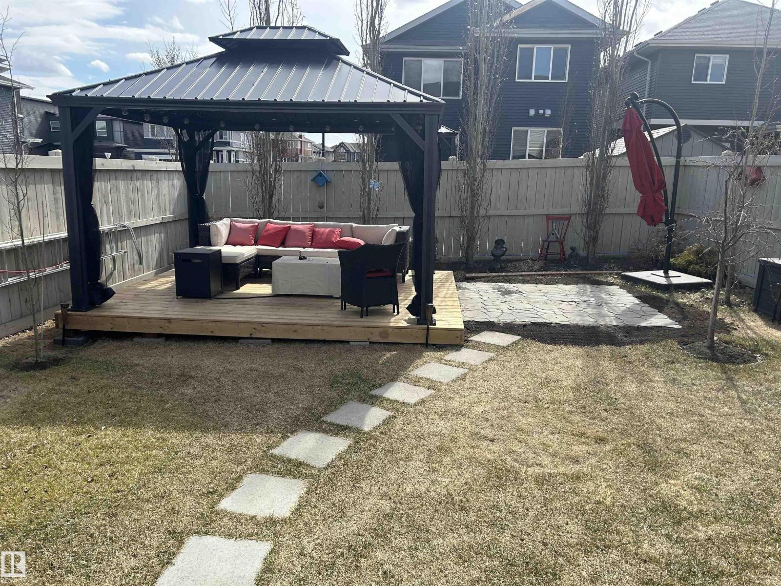 7003 174 AV NW NW, Edmonton