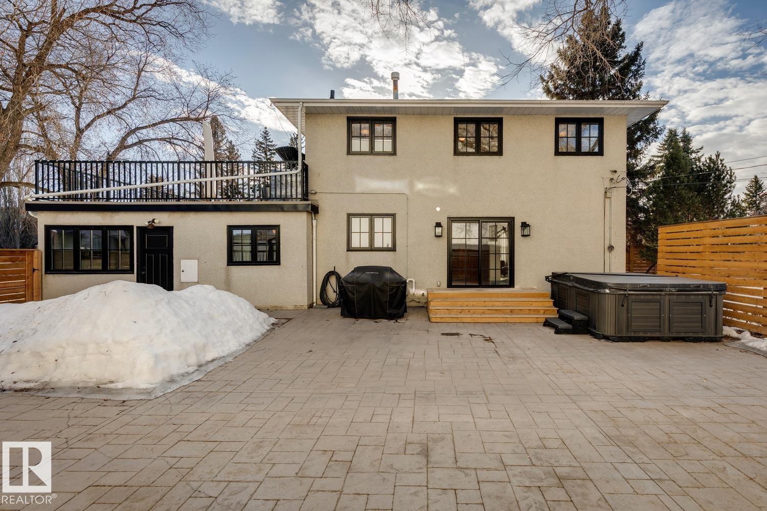 15504 RIO TERRACE DR NW, Edmonton