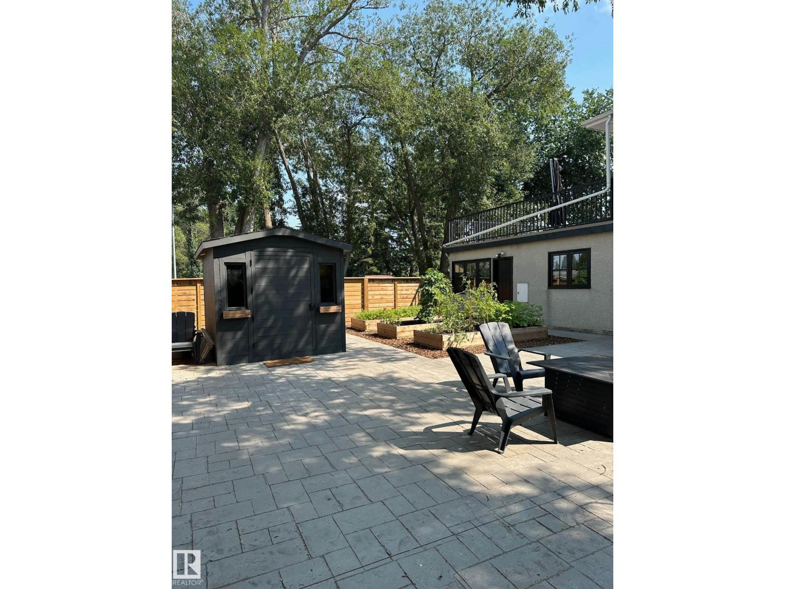 15504 RIO TERRACE DR NW, Edmonton