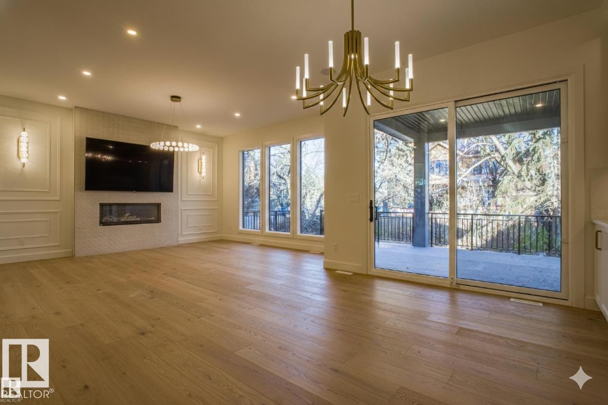 12304 39 AV NW, Edmonton