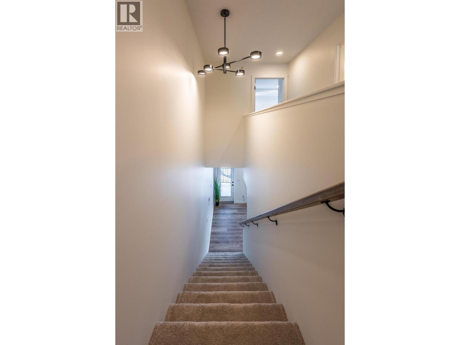 #9 1444 GRANITE DRIVE - 31