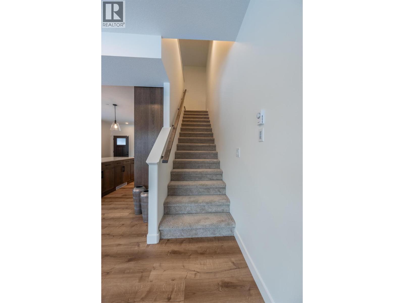 #9 1444 GRANITE DRIVE - 16