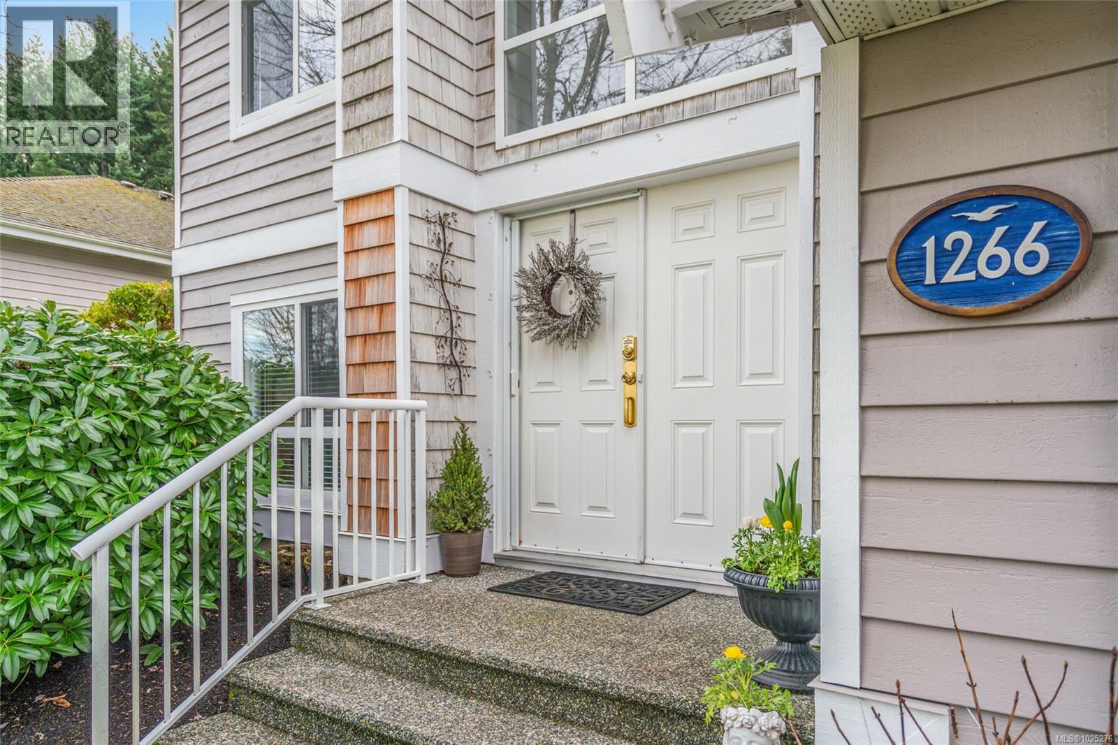 1266 Saturna Dr, Parksville