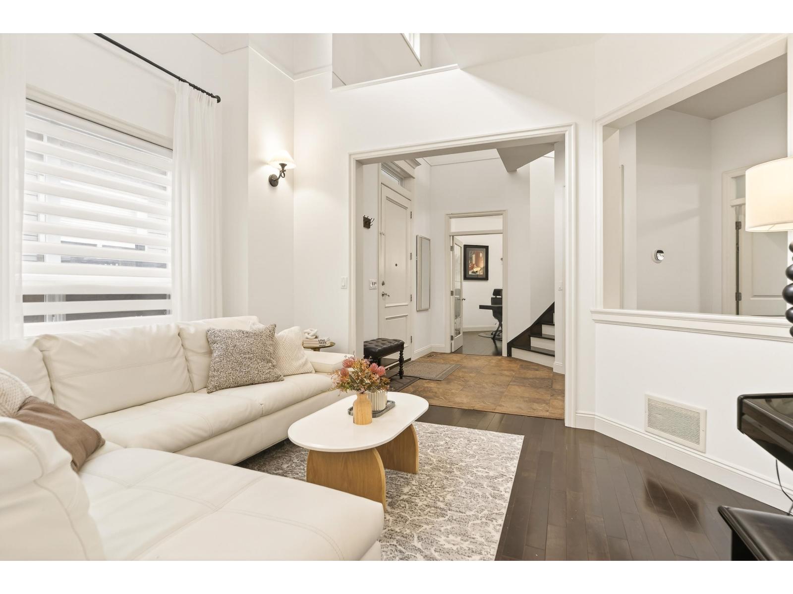 21657 92B AVENUE - Photo 5 of 40, Langley, British Columbia