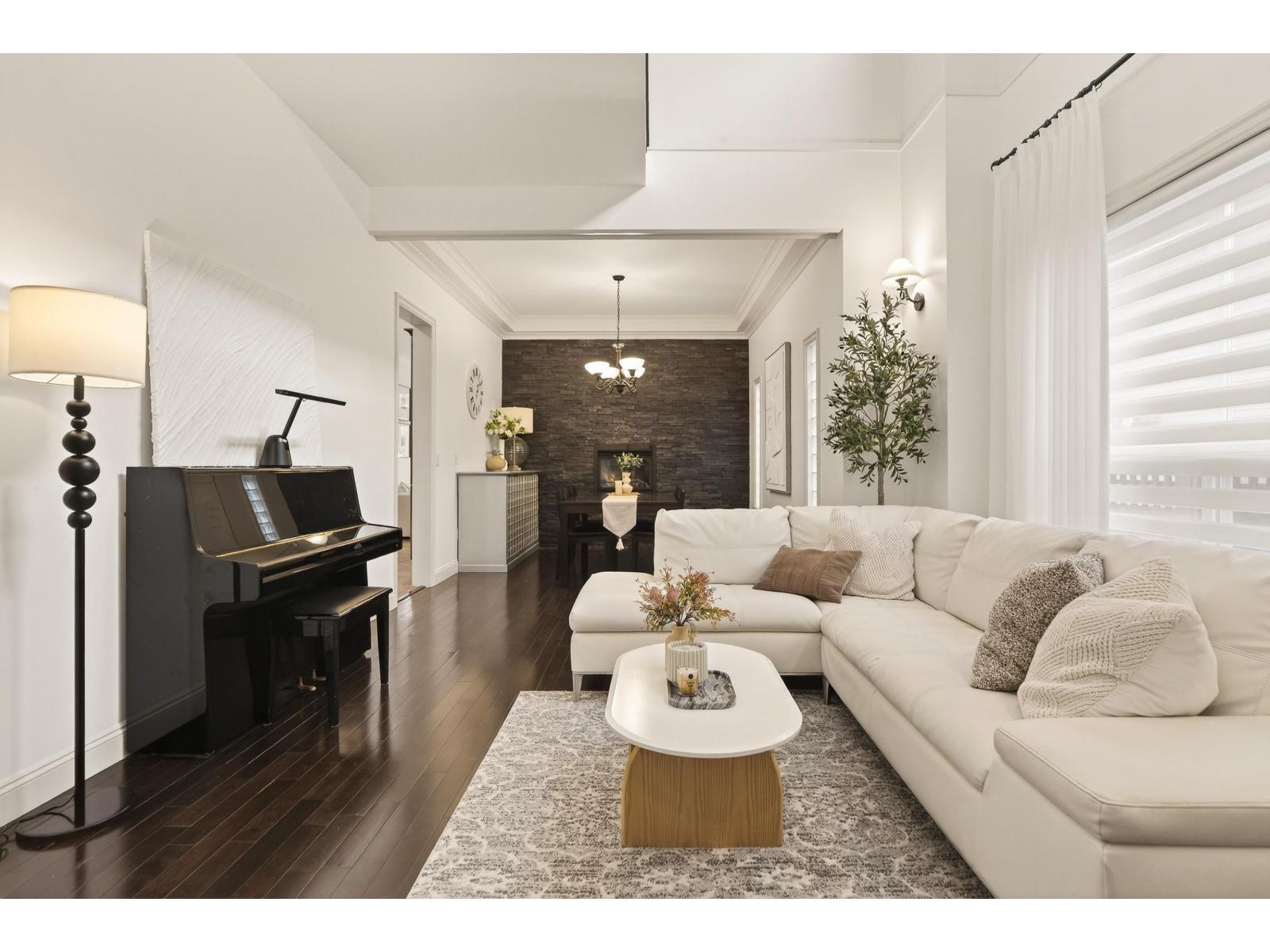 21657 92B AVENUE - Photo 4 of 40, Langley, British Columbia