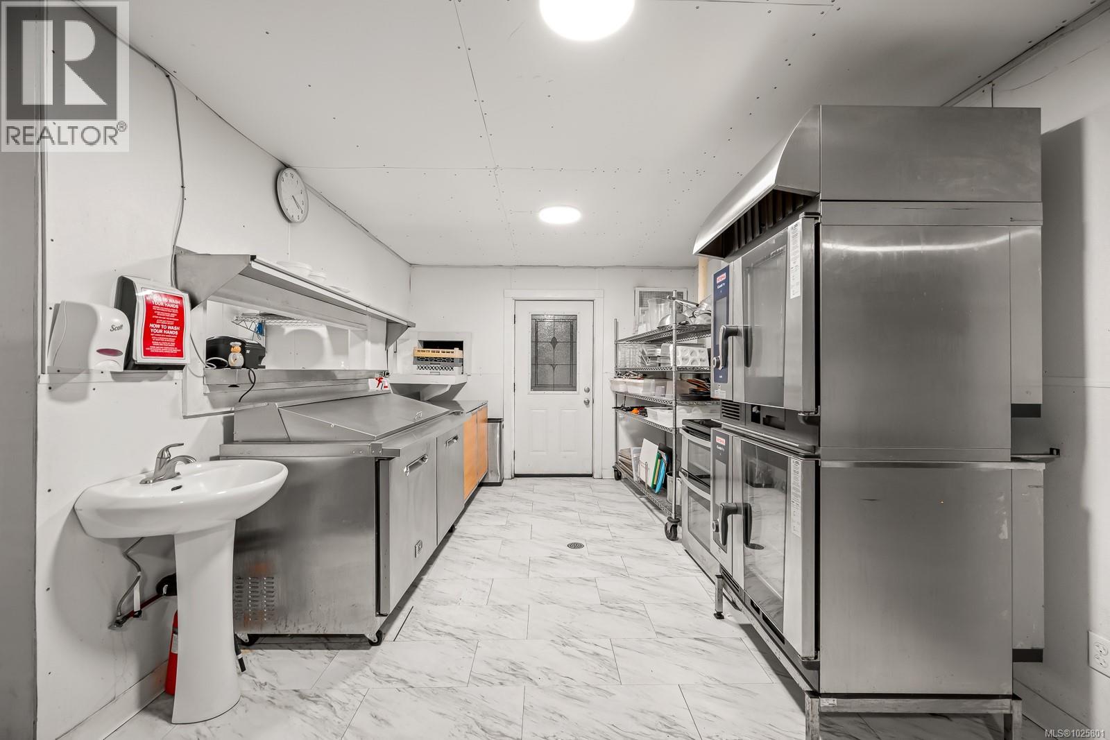 1885 CENTRAL RD - 19