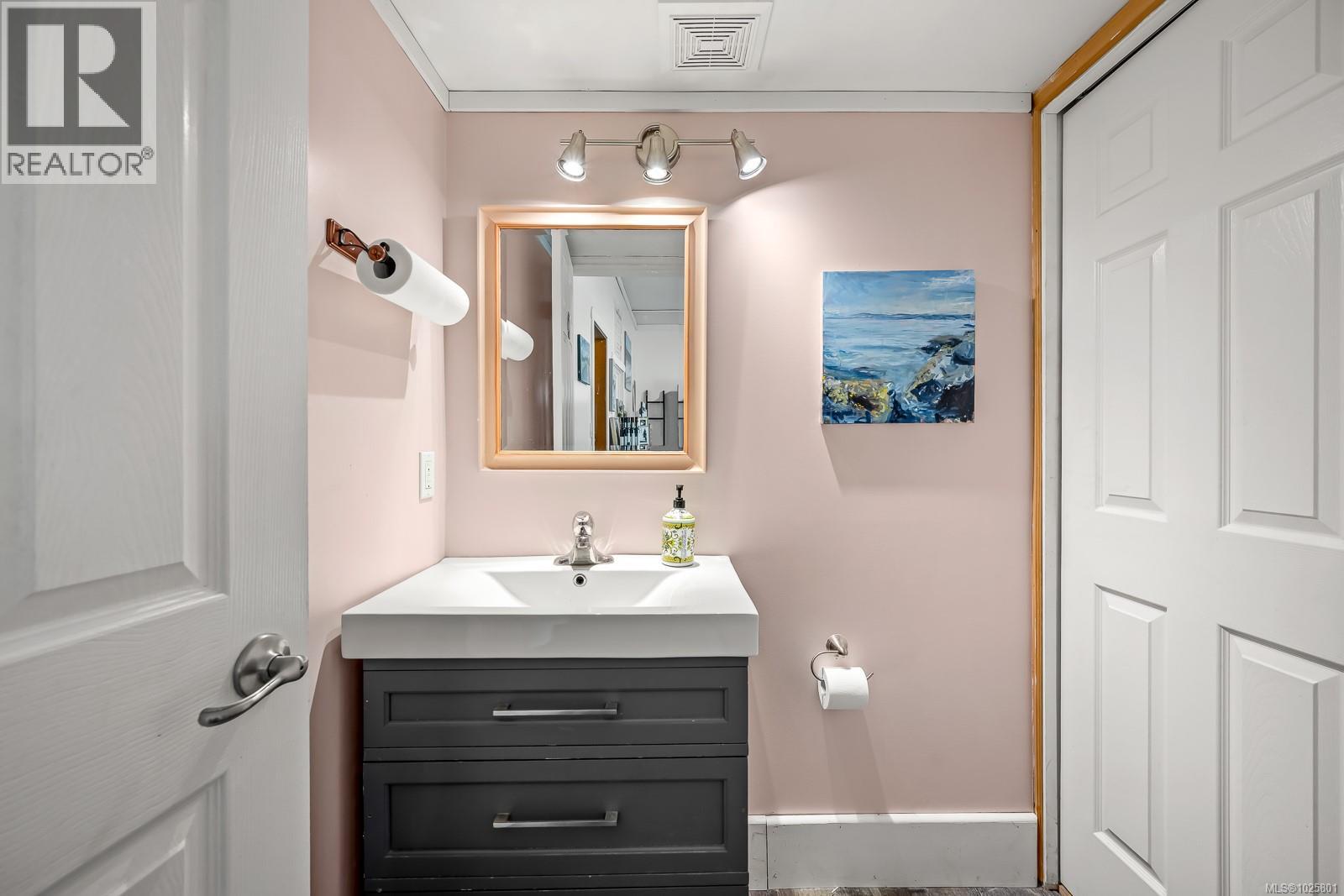 1885 CENTRAL RD - 35