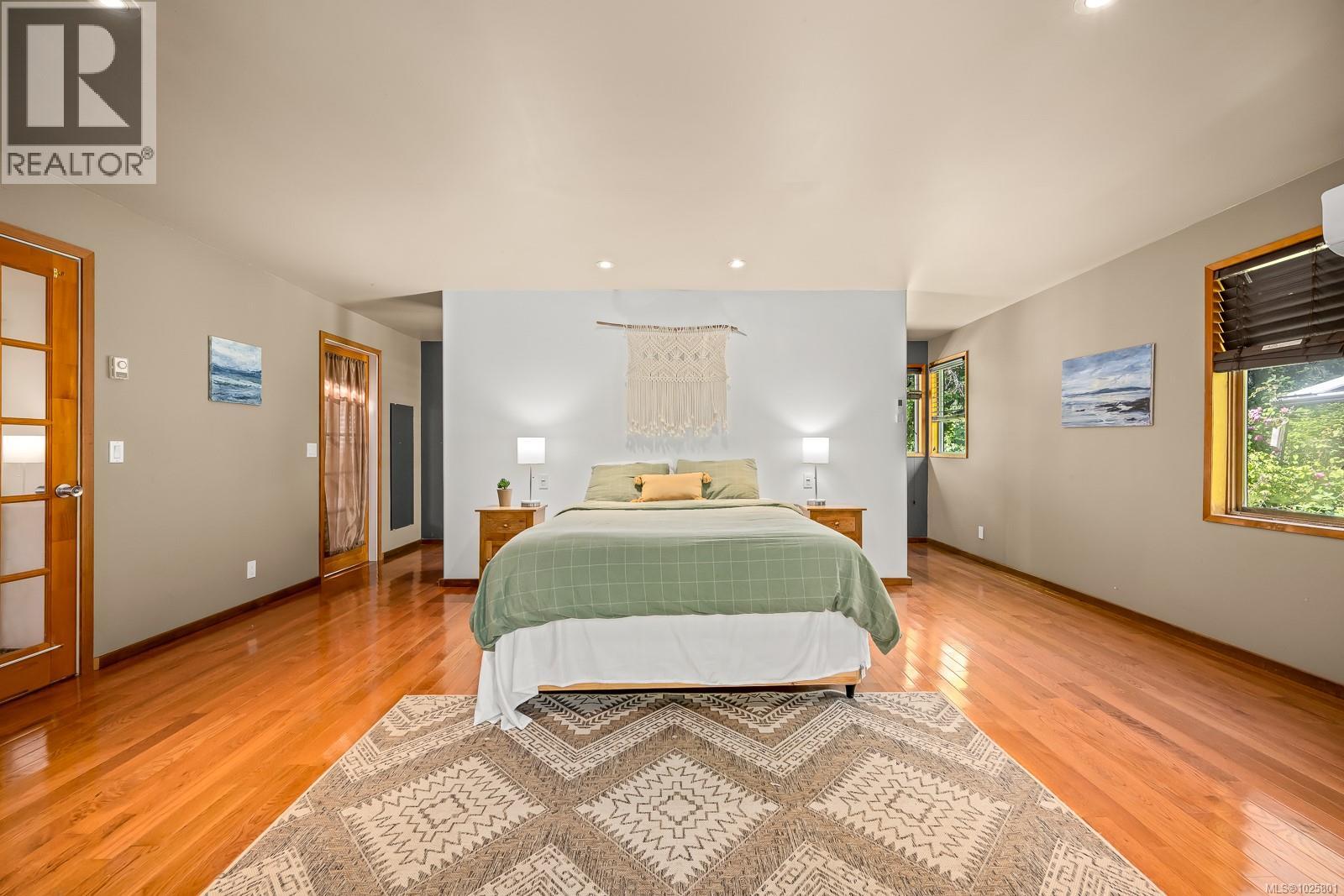 1885 CENTRAL RD - 62