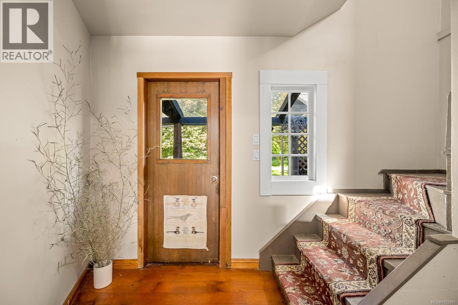 1885 CENTRAL RD - 70