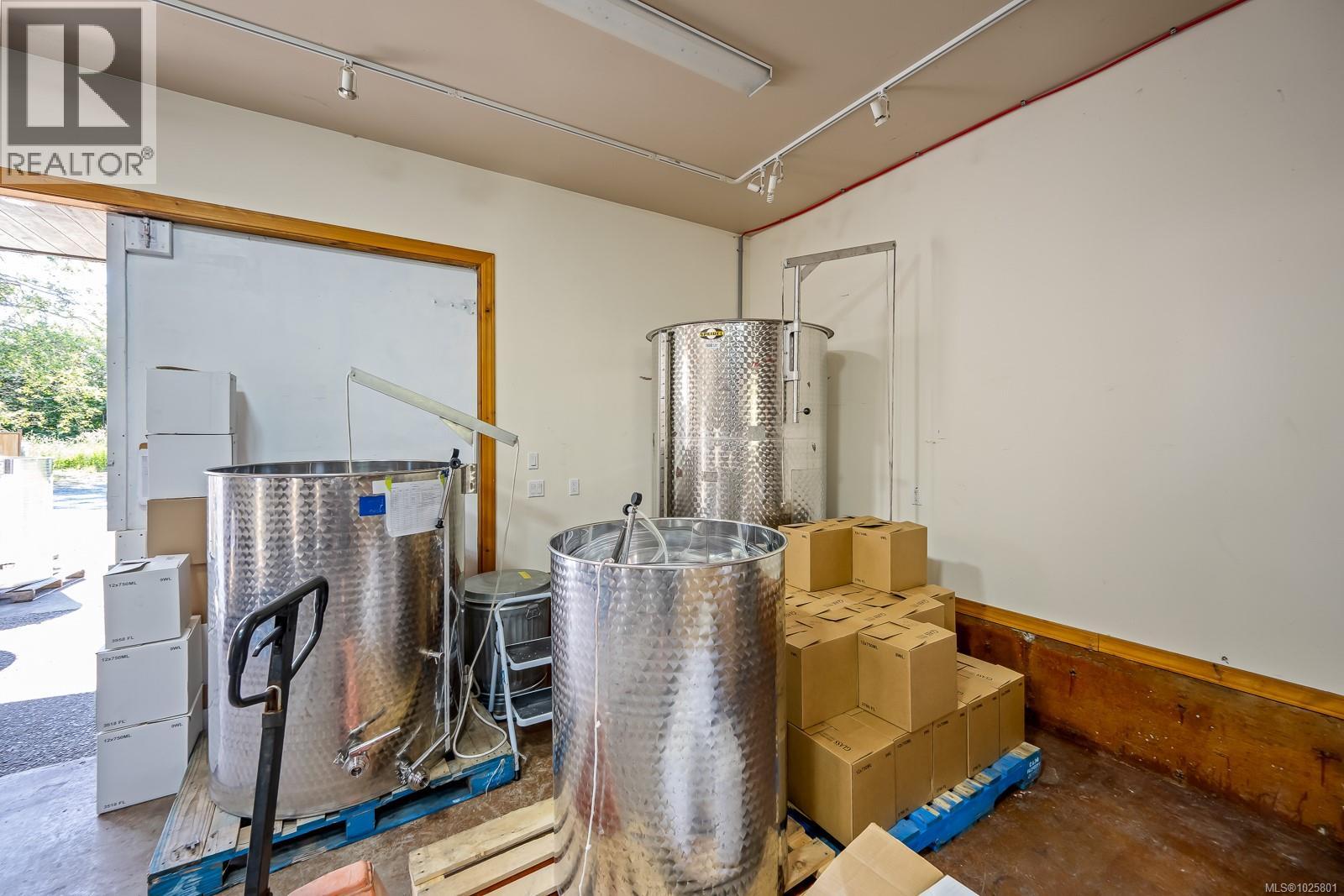 1885 CENTRAL RD - 94