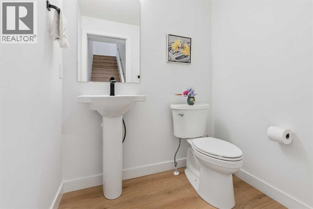 Single Family House for Sale in   Spring Willow Drive SW Springbank Hill Calgary 