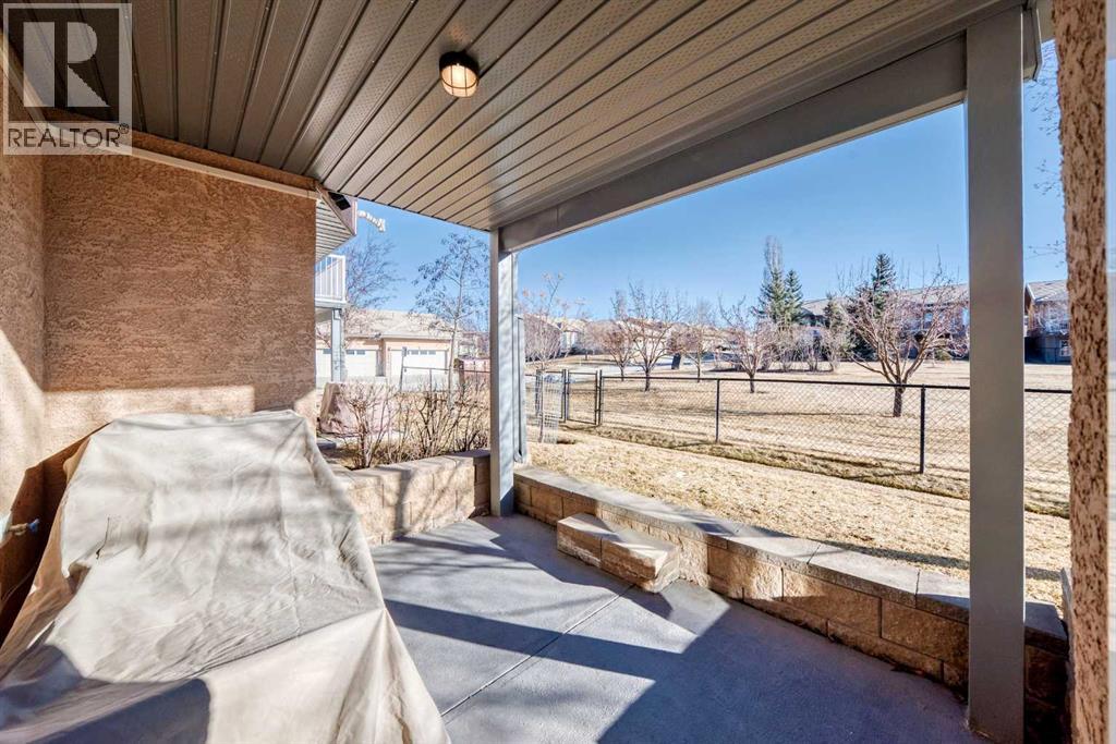 Single Family House for Sale in  Shannon Estates Terrace SW Shawnessy Calgary 