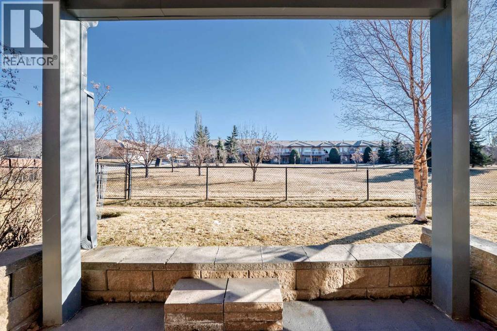 Single Family House for Sale in  Shannon Estates Terrace SW Shawnessy Calgary 