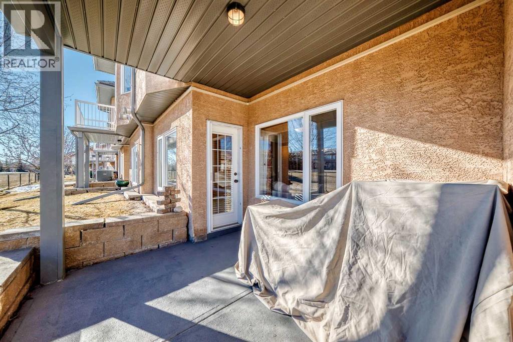 Single Family House for Sale in  Shannon Estates Terrace SW Shawnessy Calgary 