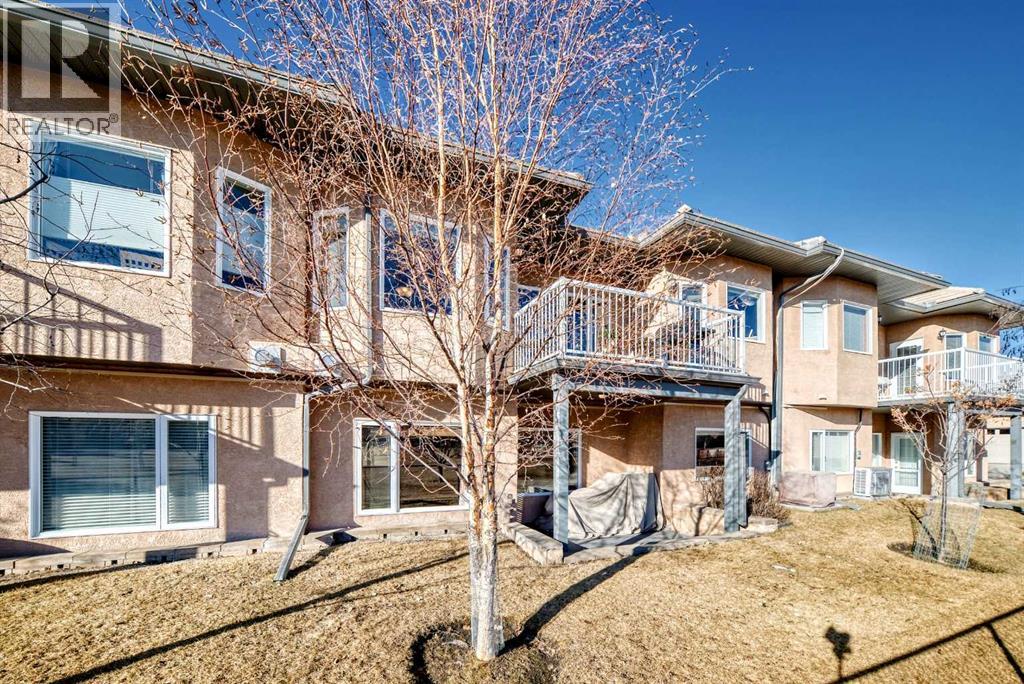 Single Family House for Sale in  Shannon Estates Terrace SW Shawnessy Calgary 