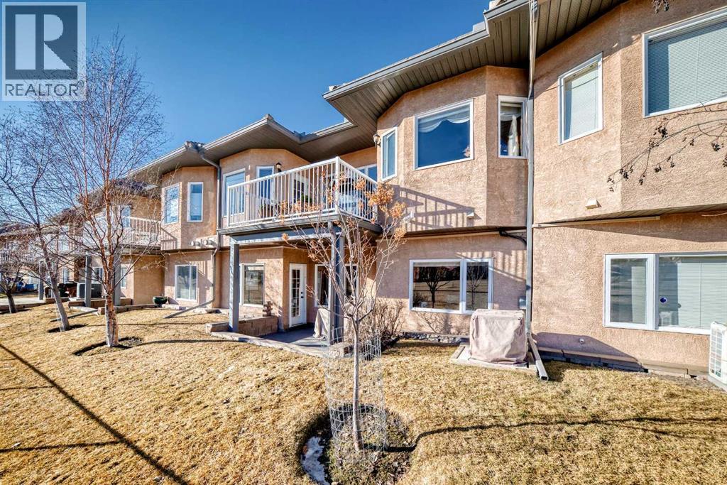 Single Family House for Sale in  Shannon Estates Terrace SW Shawnessy Calgary 