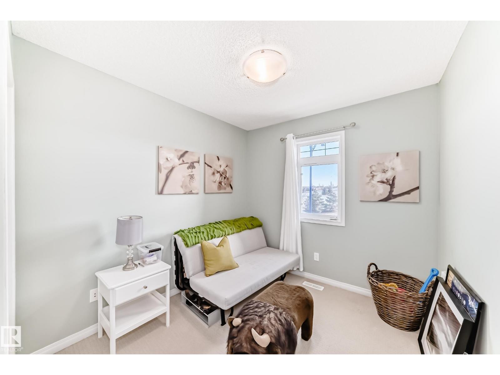 #4 1804 70 ST SW, Edmonton