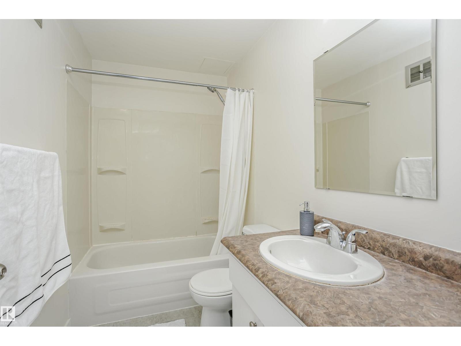 #204 11440 40 Ave AV NW NW, Edmonton