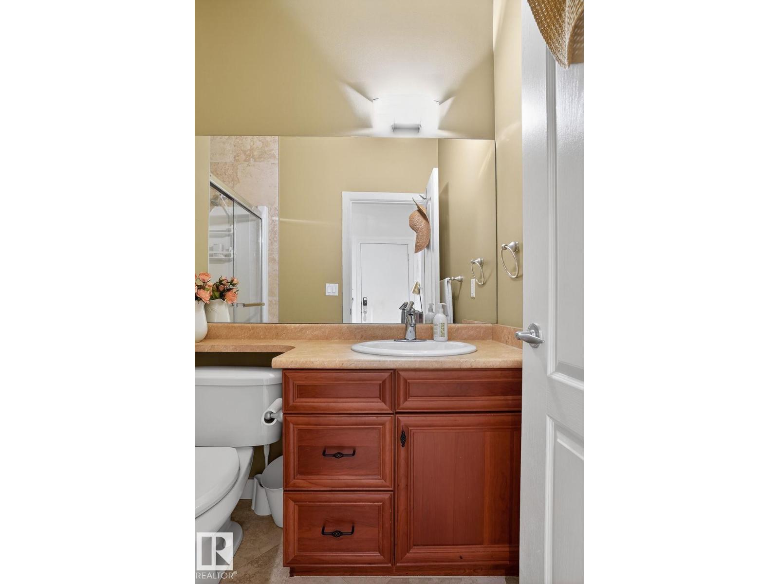 #1 9561 143 ST NW NW, Edmonton